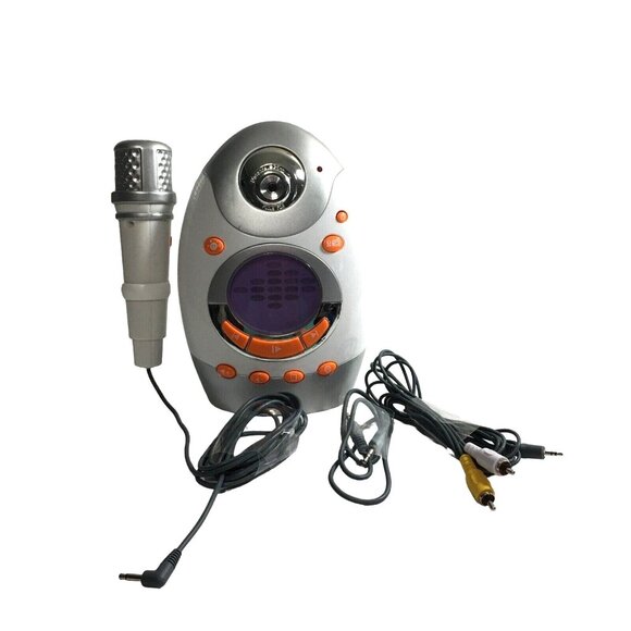 Kids Karaoke System Singing Machine with Corded Microphone White  10x10x5 - Picture 1 of 6